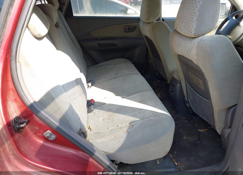 2005 HYUNDAI TUCSON GLS/LX VIN: KM8JN12D65U210030