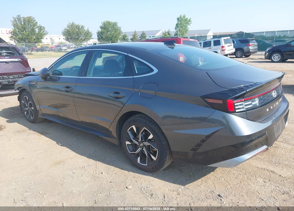 2025 HYUNDAI SONATA VIN: KMHL64JA2SA456567