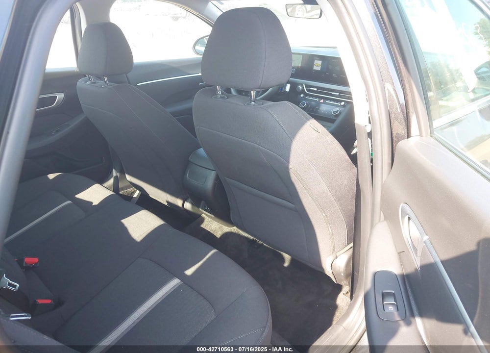 2025 HYUNDAI SONATA VIN: KMHL64JA2SA456567