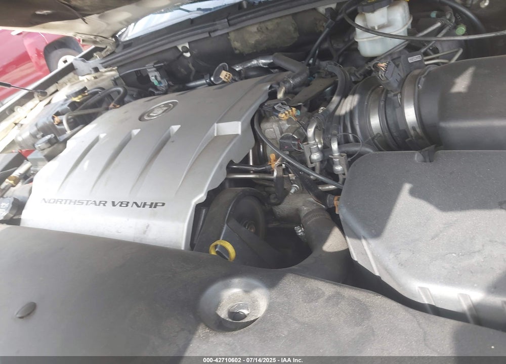 2005 CADILLAC DEVILLE DTS VIN: 1G6KF57995U125753