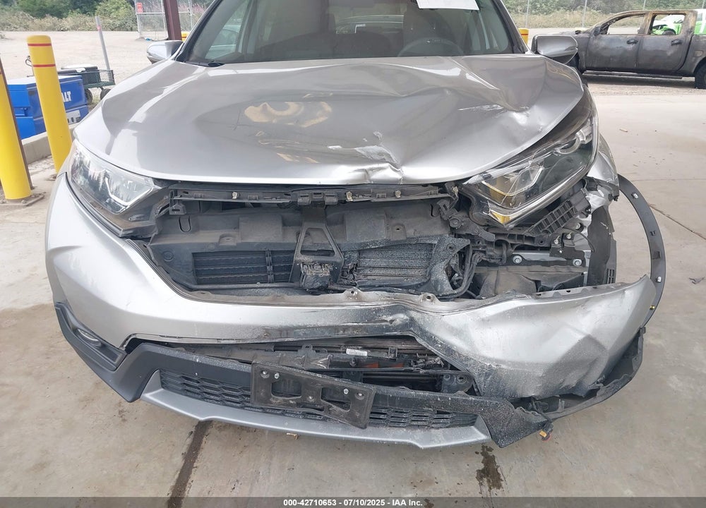 2018 HONDA CR-V VIN: 2HKRW2H59JH629603