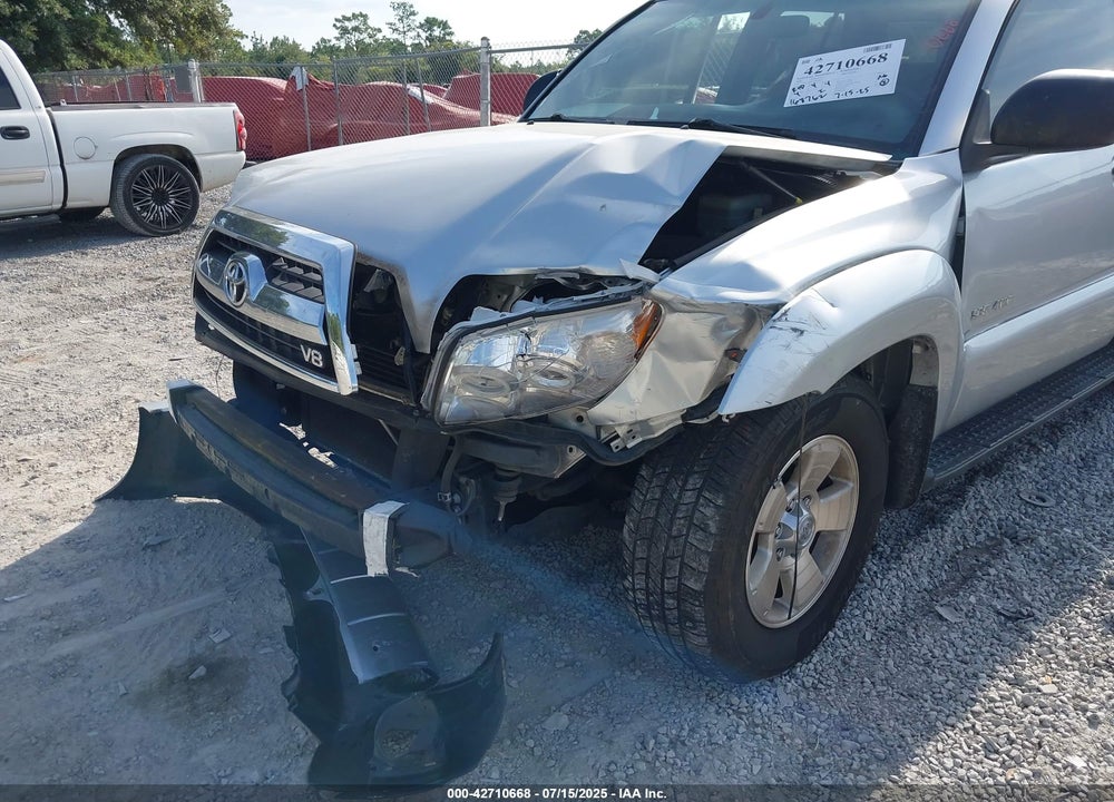 2006 TOYOTA 4RUNNER SR5 V8 VIN: JTEBT14R760063079
