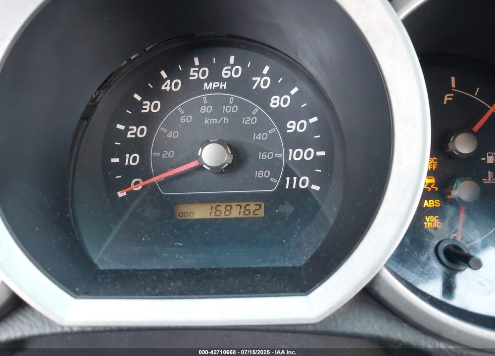 2006 TOYOTA 4RUNNER SR5 V8 VIN: JTEBT14R760063079