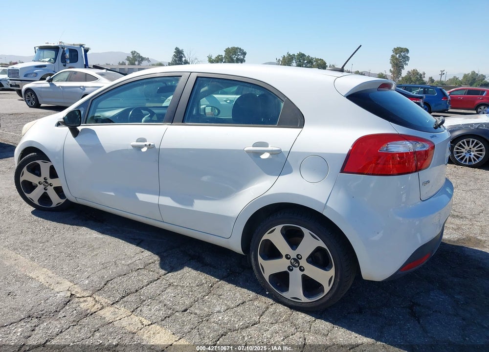 2015 KIA RIO VIN: KNADN5A38F6499805