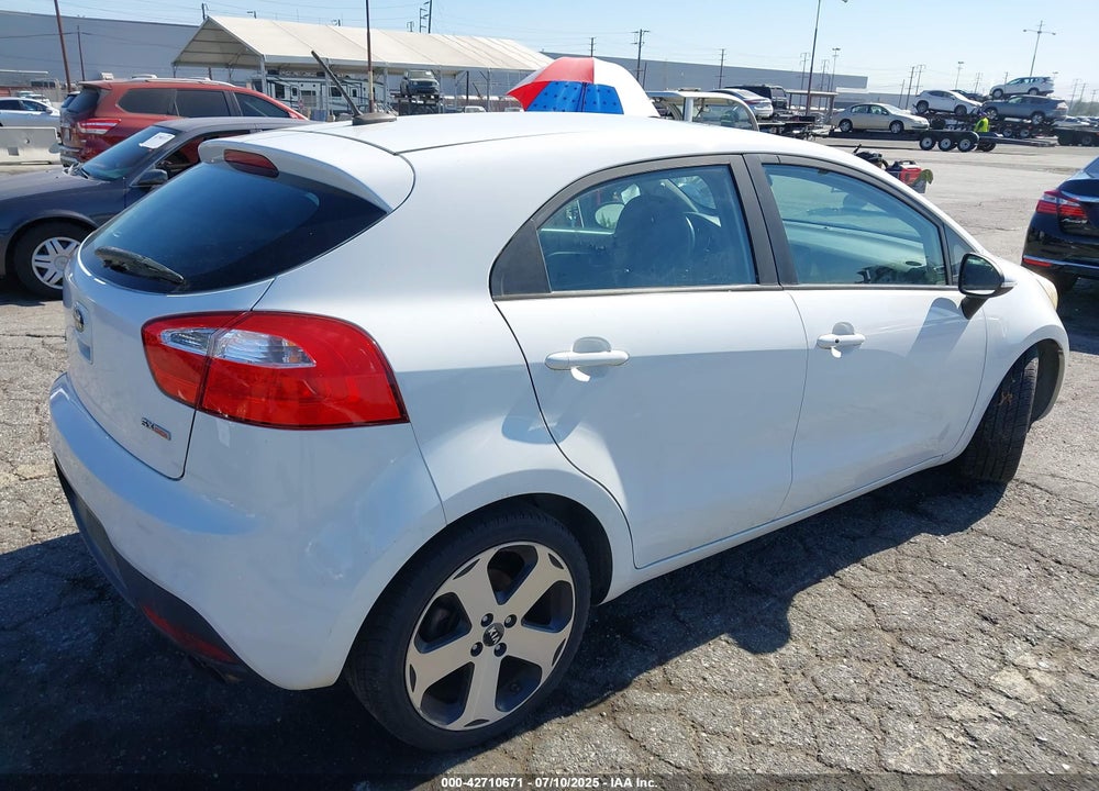2015 KIA RIO VIN: KNADN5A38F6499805