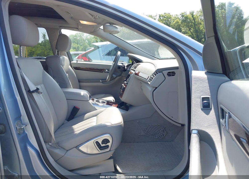 2006 MERCEDES-BENZ R-CLASS VIN: 4JGCB65E36A011779