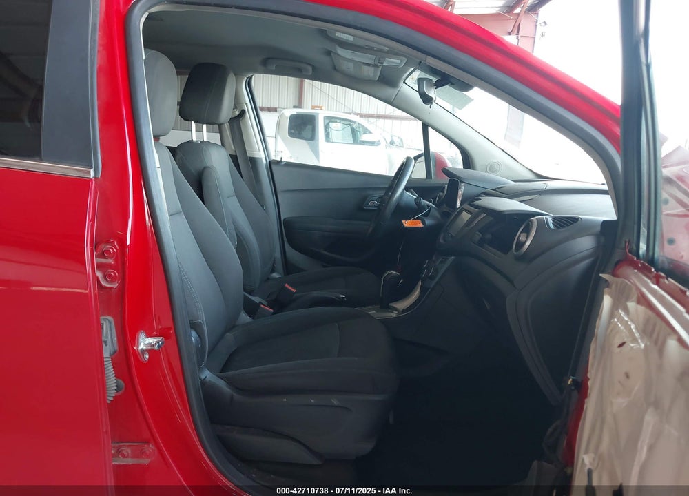 2016 CHEVROLET TRAX VIN: KL7CJLSB1GB548627