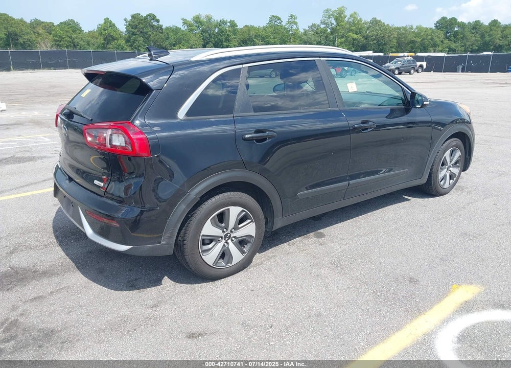2017 KIA NIRO VIN: KNDCC3LC1H5087014