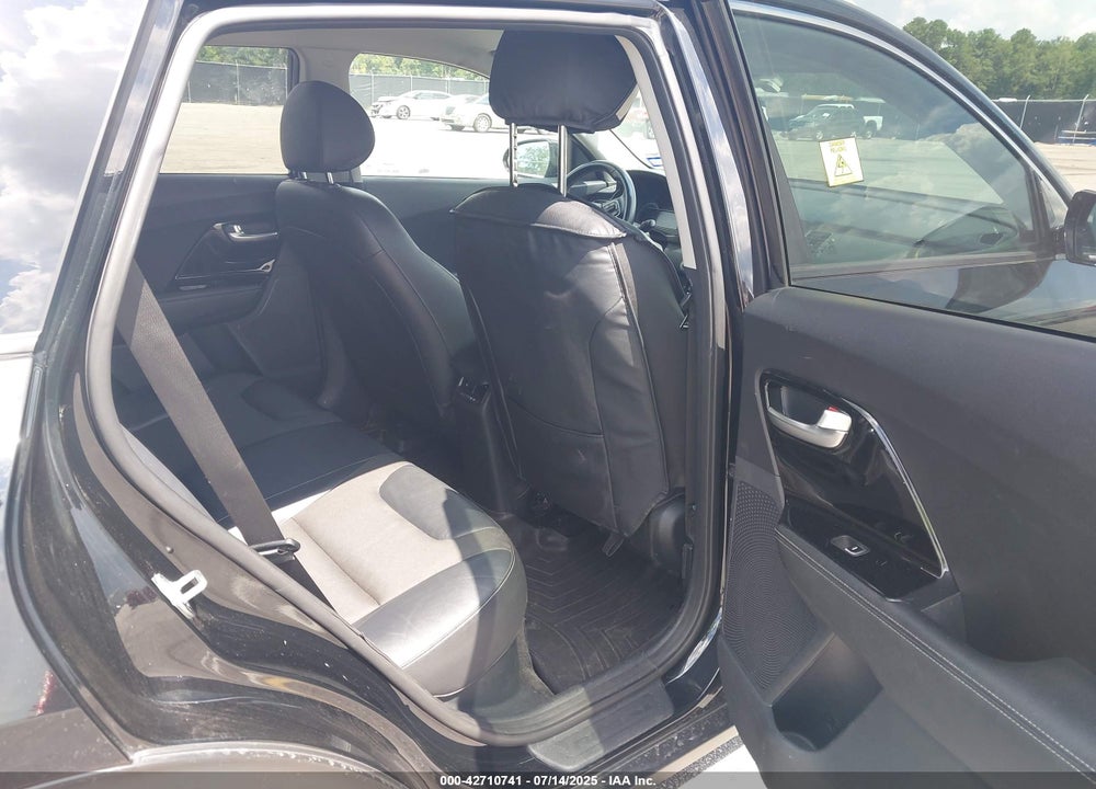 2017 KIA NIRO VIN: KNDCC3LC1H5087014