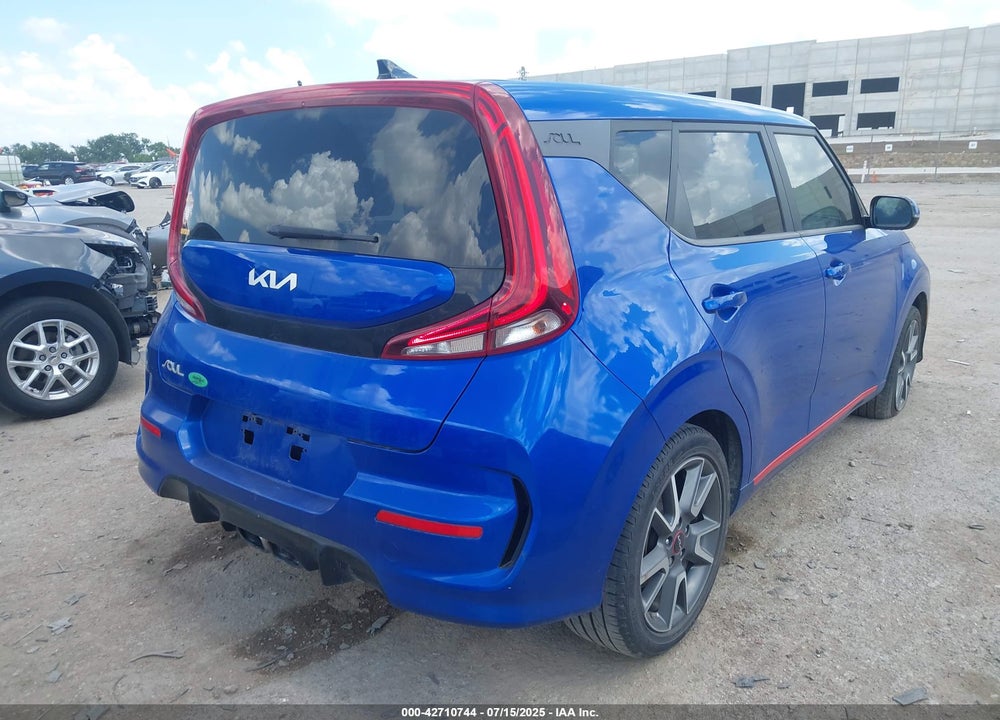 2022 KIA SOUL VIN: KNDJ53AF8N7818875
