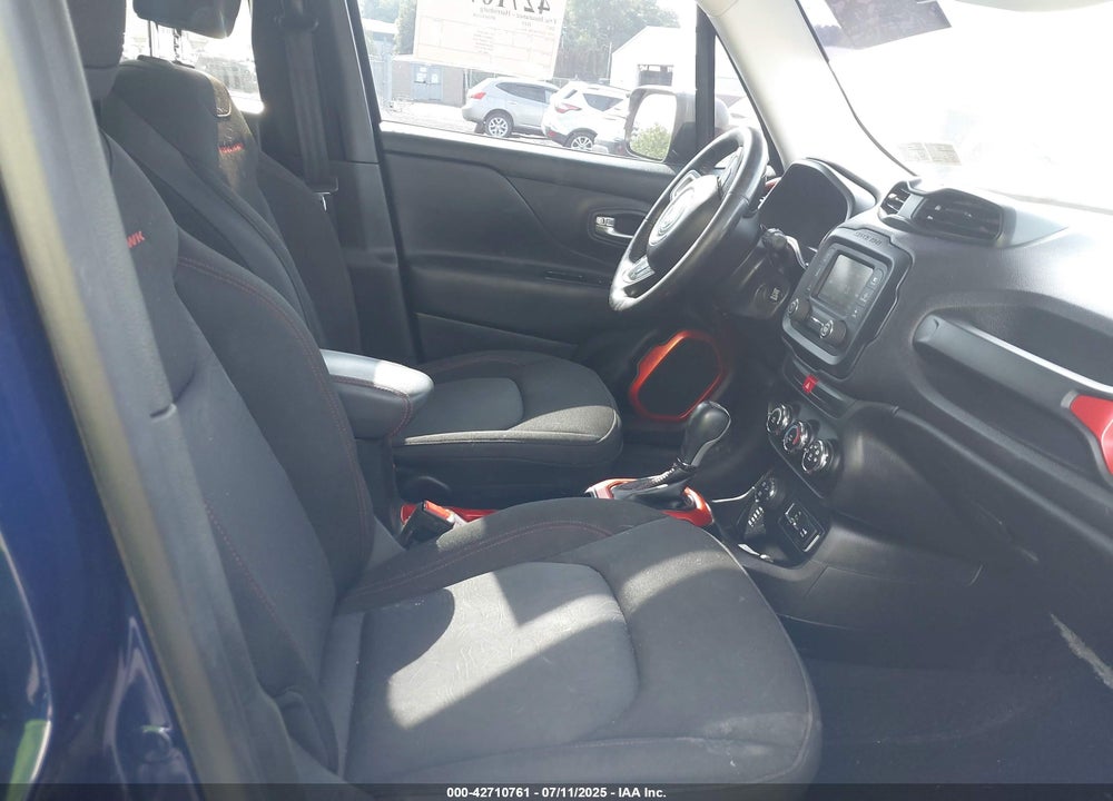 2017 JEEP RENEGADE VIN: ZACCJBCB8HPE86632