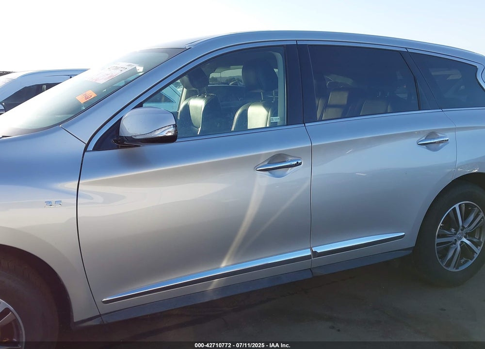 2018 INFINITI QX60 VIN: 5N1DL0MN6JC516034