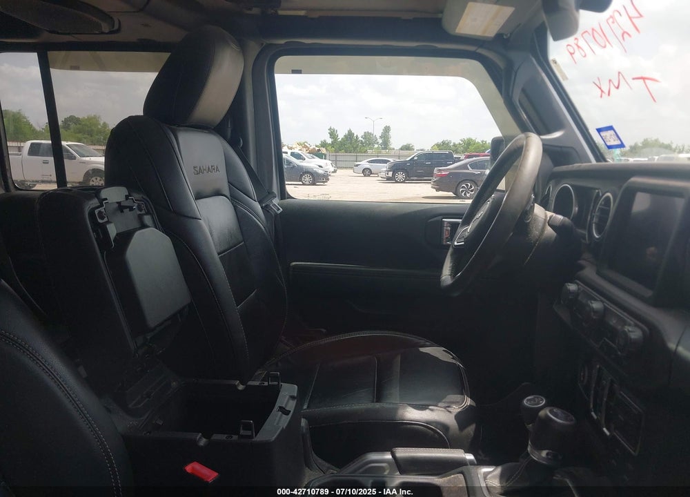 2018 JEEP WRANGLER UNLIMITED VIN: 1C4HJXEG9JW111272