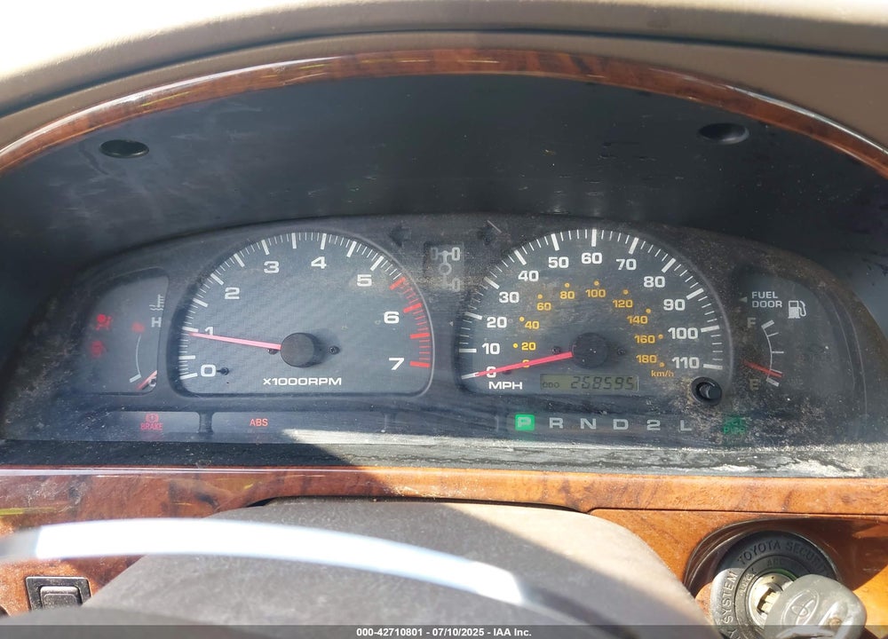 2000 TOYOTA 4RUNNER LIMITED V6 VIN: JT3HN87R6Y9040487