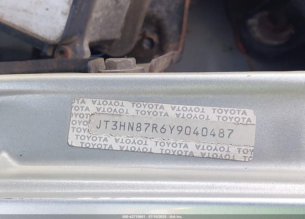 2000 TOYOTA 4RUNNER LIMITED V6 VIN: JT3HN87R6Y9040487