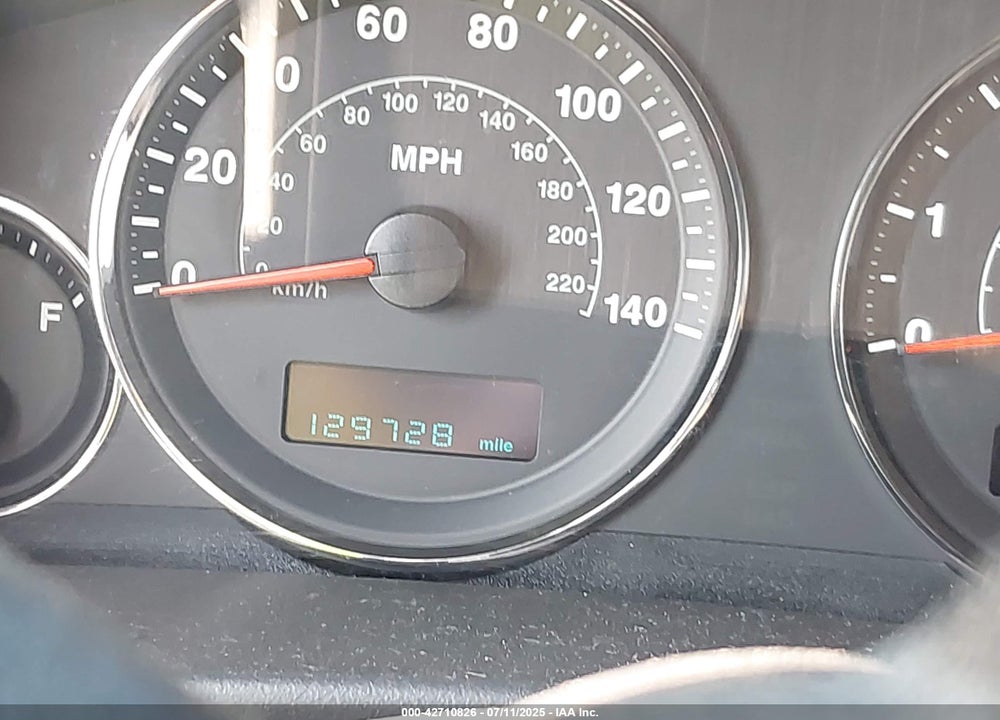 2007 JEEP COMMANDER LIMITED VIN: 1J8HG58217C585075