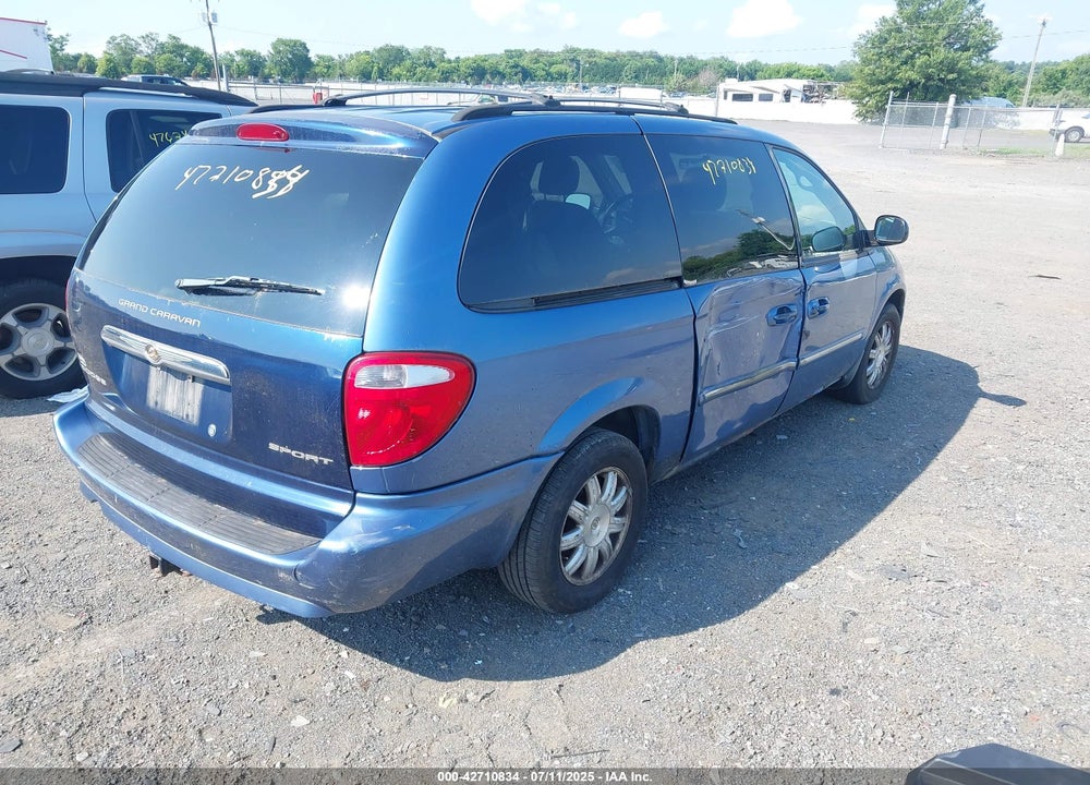 2007 CHRYSLER TOWN & COUNTRY VIN: 2A4GP54LX7R295209