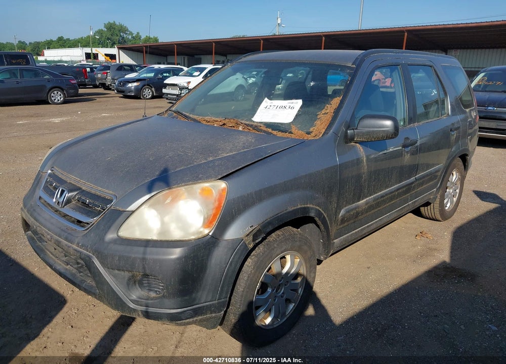 2005 HONDA CR-V LX VIN: SHSRD78545U346123