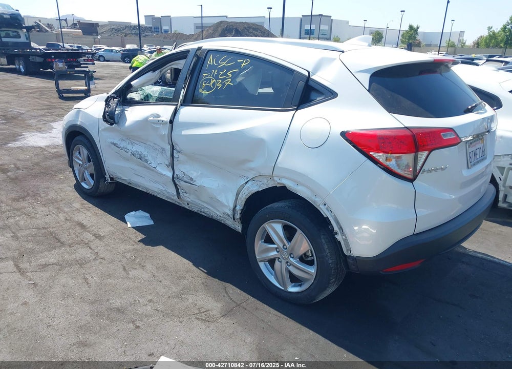 2020 HONDA HR-V VIN: 3CZRU5H59LM714309
