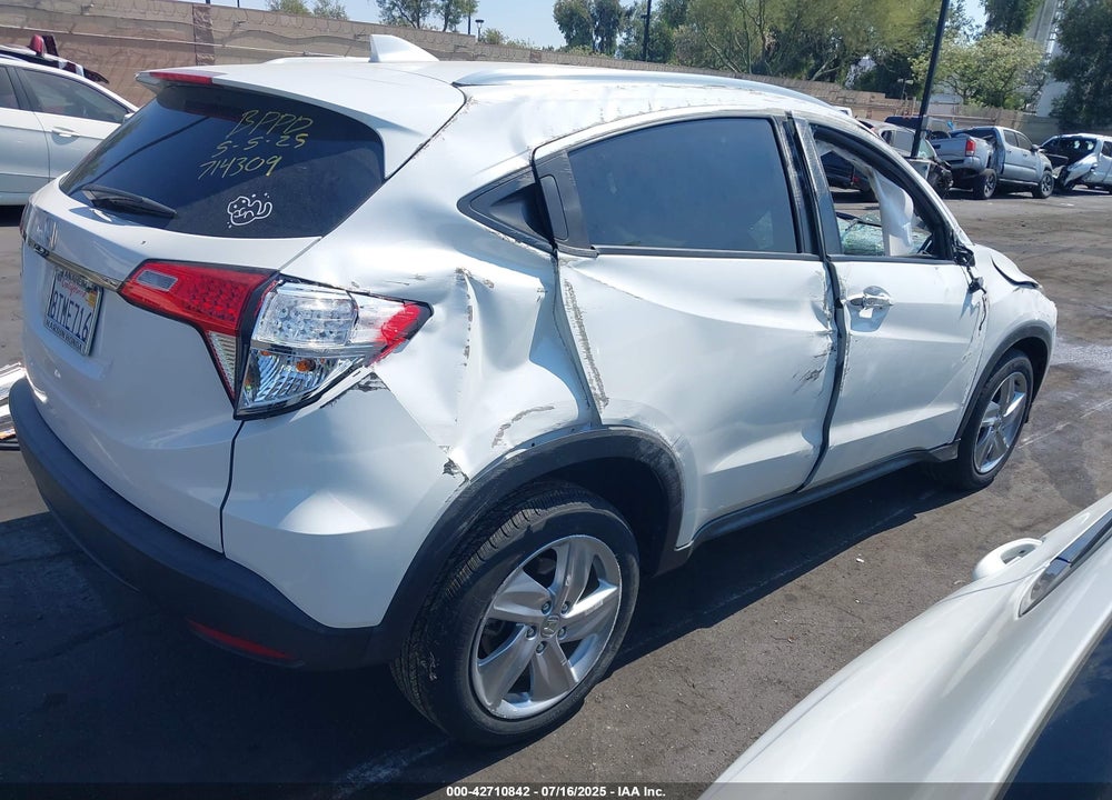 2020 HONDA HR-V VIN: 3CZRU5H59LM714309