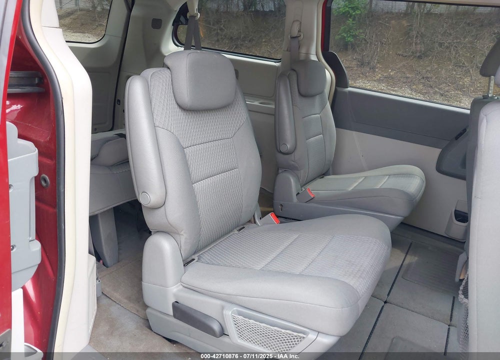 2009 CHRYSLER TOWN & COUNTRY TOURING VIN: 2A8HR54149R584827