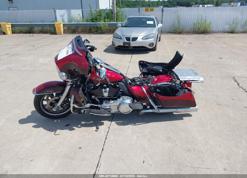 2018 HARLEY-DAVIDSON FLHTK ULTRA LIMITED VIN: 1HD1KED1XJB635438