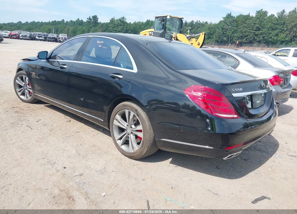 2016 MERCEDES-BENZ S 550 4MATIC VIN: WDDUG8FB4GA255538