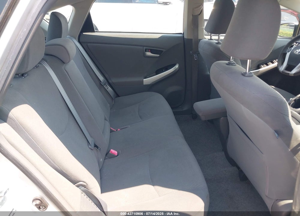2011 TOYOTA PRIUS TWO VIN: JTDKN3DU2B0286848