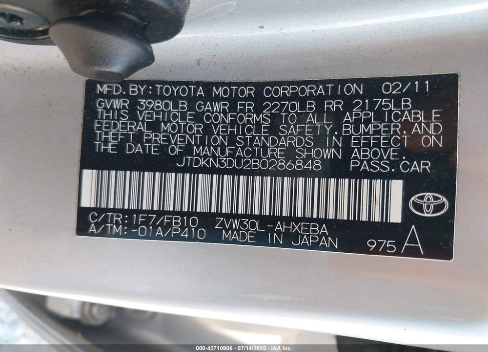 2011 TOYOTA PRIUS TWO VIN: JTDKN3DU2B0286848