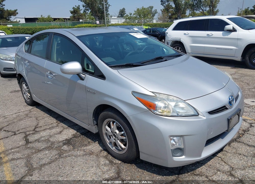 2011 TOYOTA PRIUS TWO VIN: JTDKN3DU2B0286848