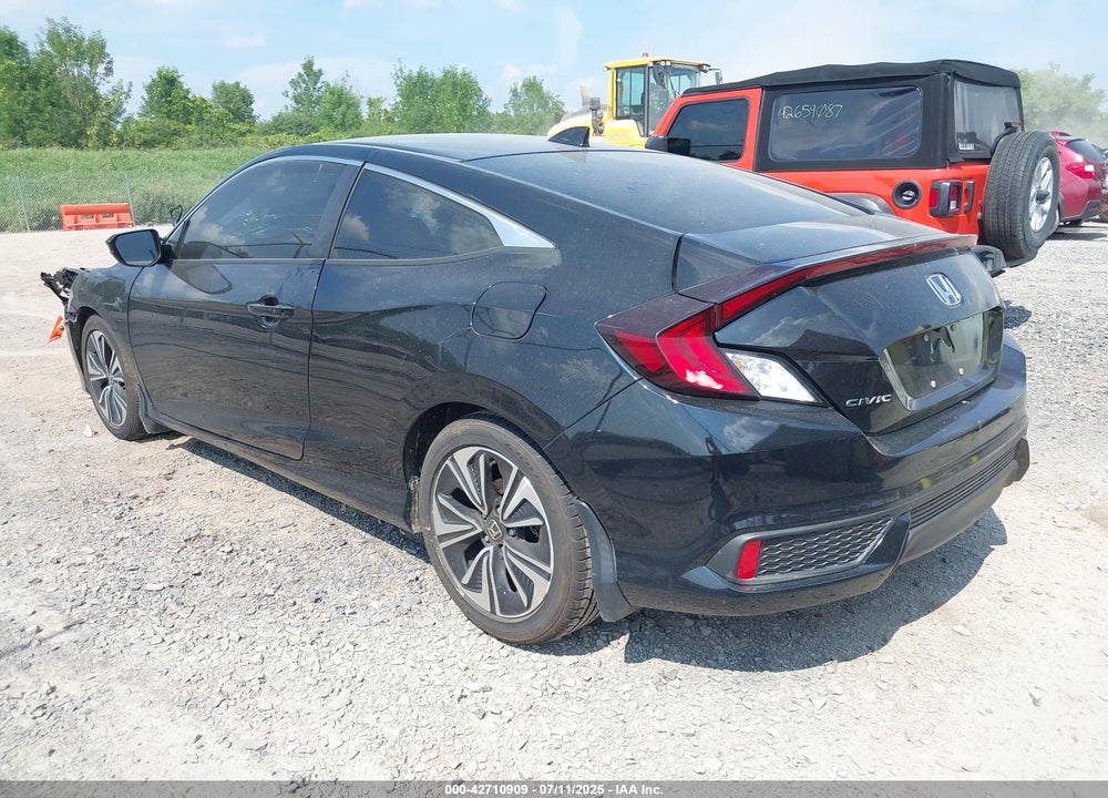 2016 HONDA CIVIC VIN: 2HGFC3B39GH359168