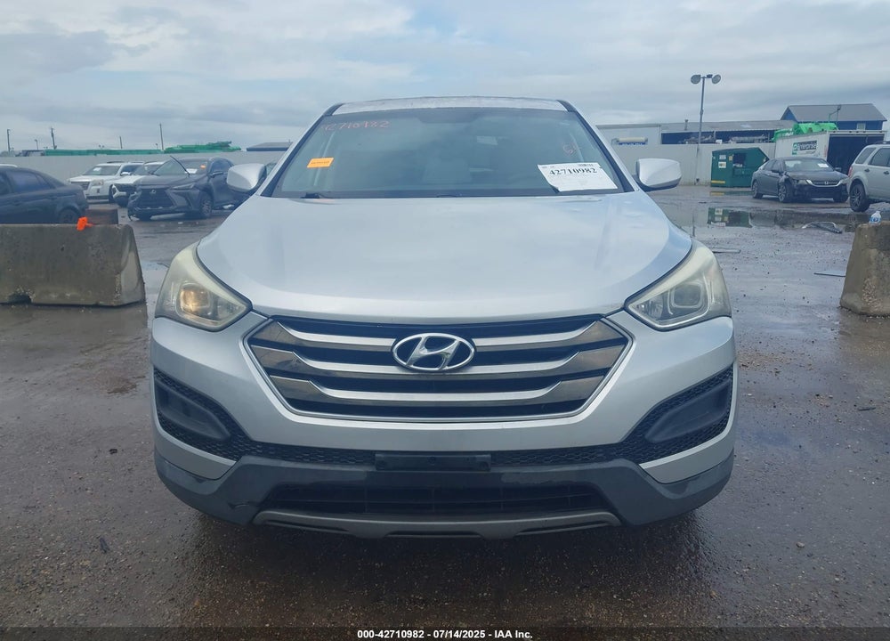 2016 HYUNDAI SANTA FE VIN: 5XYZT3LB1GG314452
