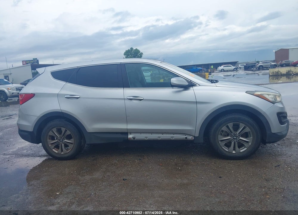 2016 HYUNDAI SANTA FE VIN: 5XYZT3LB1GG314452