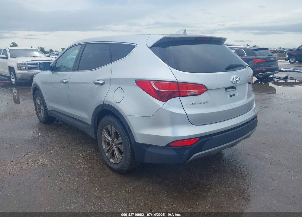 2016 HYUNDAI SANTA FE VIN: 5XYZT3LB1GG314452