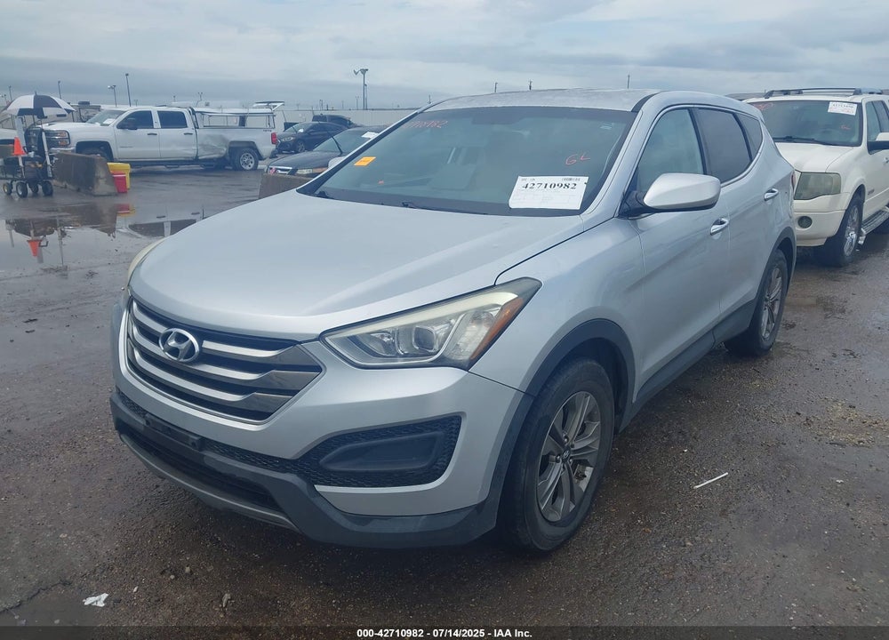 2016 HYUNDAI SANTA FE VIN: 5XYZT3LB1GG314452