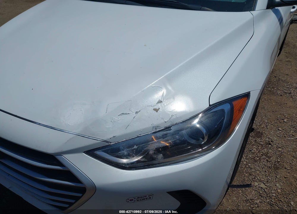 2017 HYUNDAI ELANTRA VIN: 5NPD74LF9HH203133