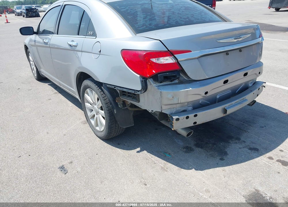 2013 CHRYSLER 200 LIMITED VIN: 1C3CCBCGXDN602328