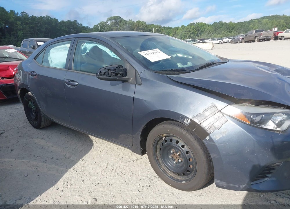 2015 TOYOTA COROLLA VIN: 5YFBURHE3FP270582