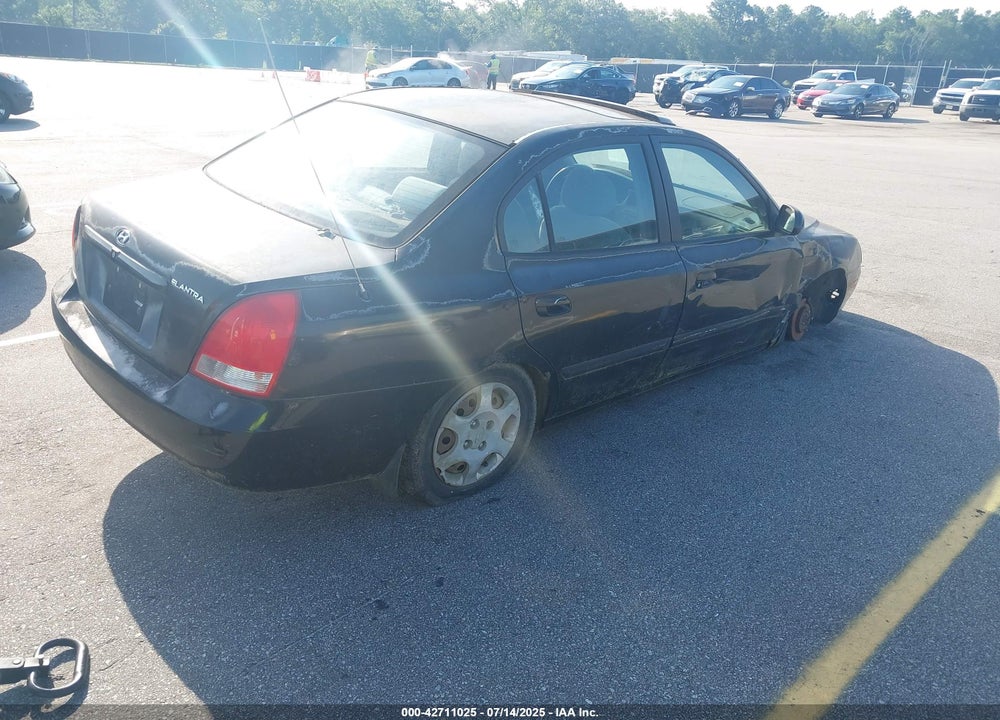 2002 HYUNDAI ELANTRA VIN: KMHDN45D12U445246