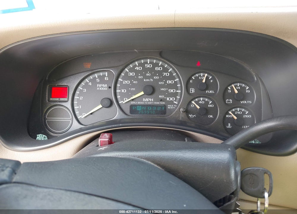 2001 CHEVROLET SILVERADO 1500 LS VIN: 2GCEC19T711225344