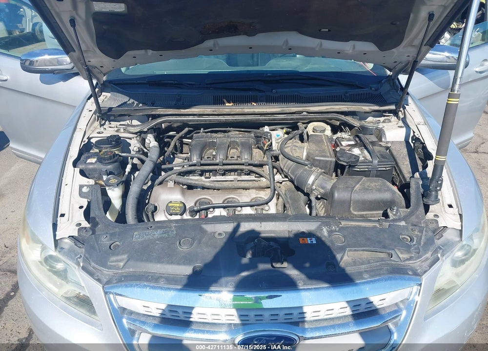 2011 FORD TAURUS VIN: 1FAHP2FW8BG111627