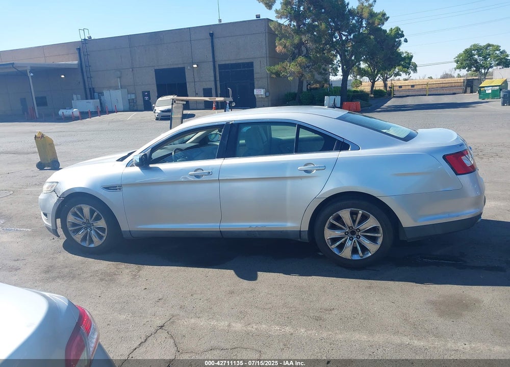 2011 FORD TAURUS VIN: 1FAHP2FW8BG111627