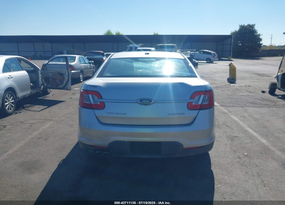 2011 FORD TAURUS VIN: 1FAHP2FW8BG111627