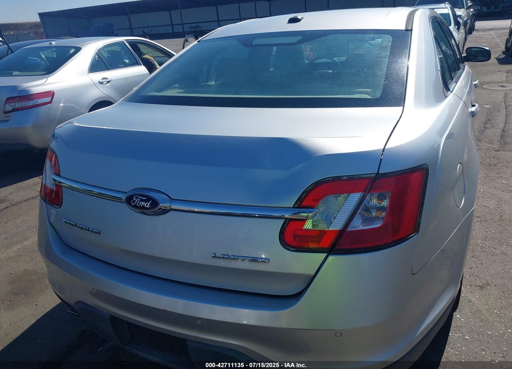 2011 FORD TAURUS VIN: 1FAHP2FW8BG111627