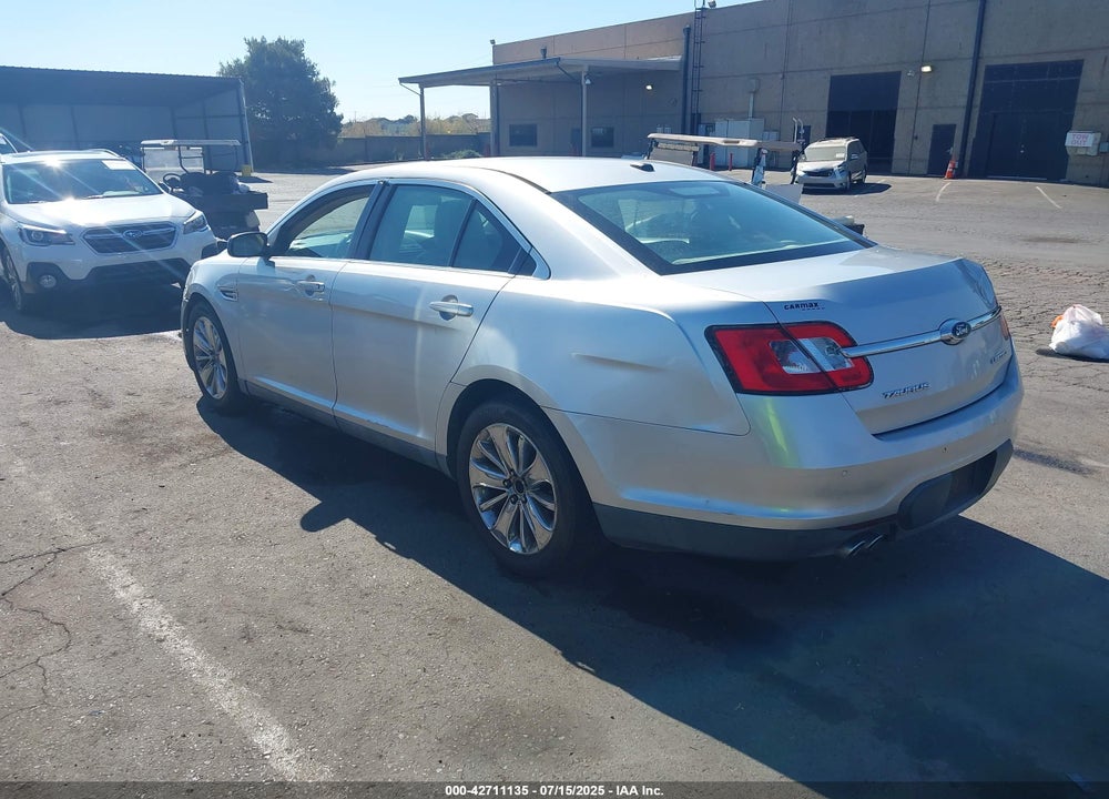 2011 FORD TAURUS VIN: 1FAHP2FW8BG111627