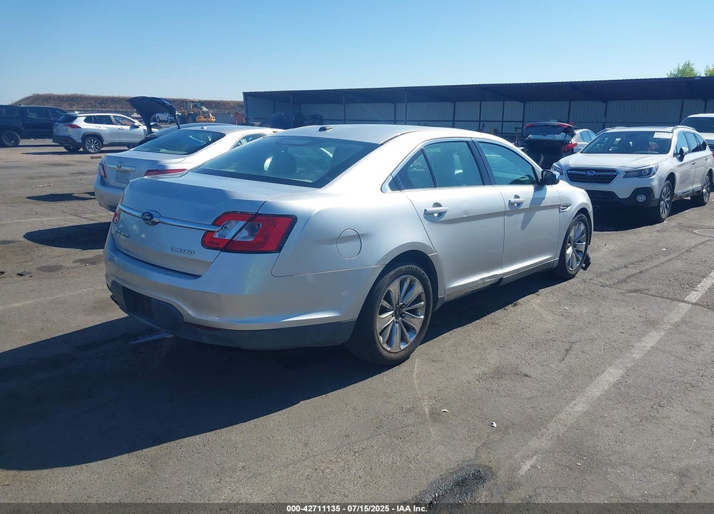 2011 FORD TAURUS VIN: 1FAHP2FW8BG111627