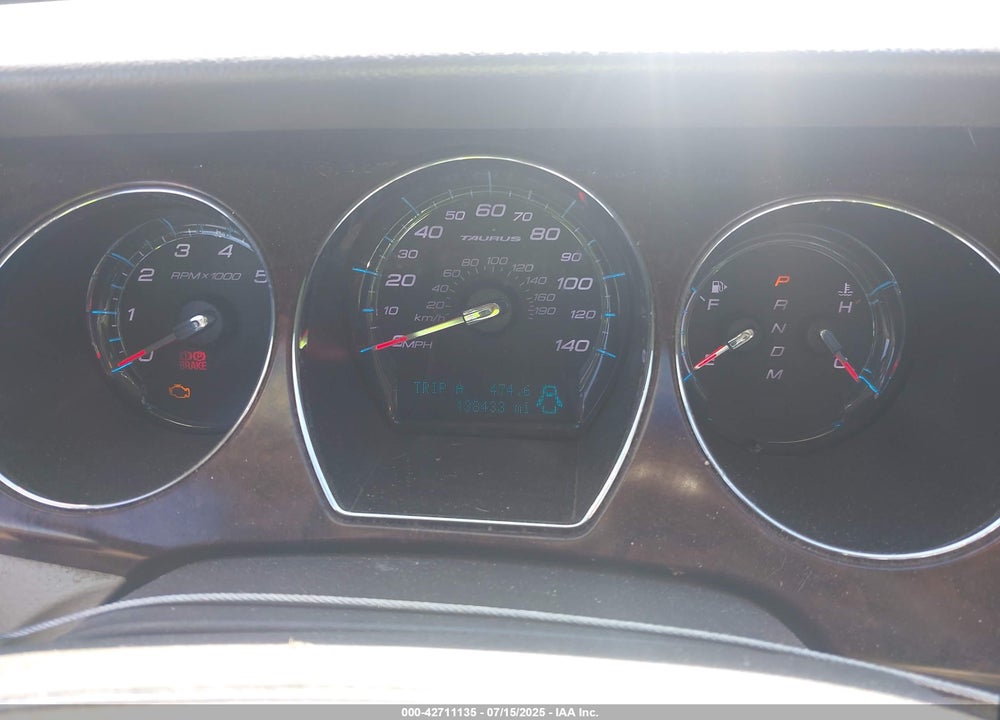 2011 FORD TAURUS VIN: 1FAHP2FW8BG111627