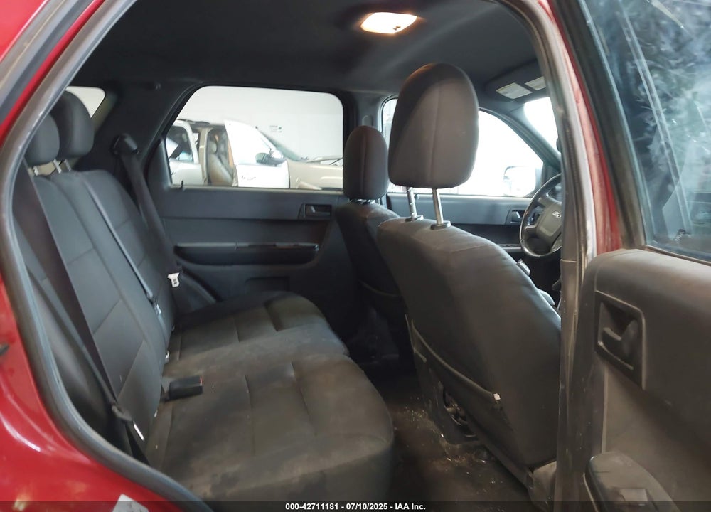 2010 FORD ESCAPE XLT VIN: 1FMCU9DG4AKC64479