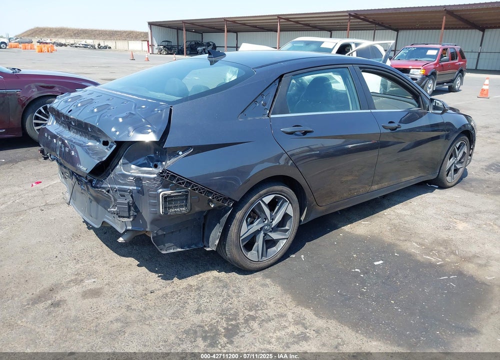 2021 HYUNDAI ELANTRA VIN: 5NPLP4AG9MH024107
