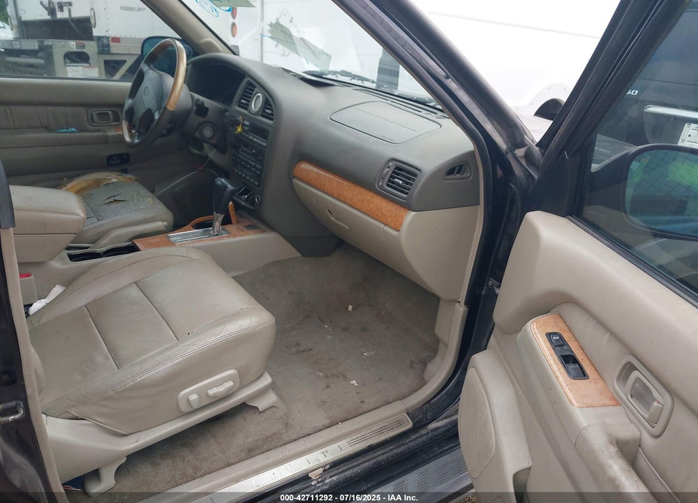 2001 INFINITI QX4 LUXURY VIN: JNRDR07XX1W101202